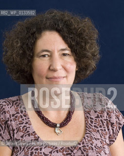 Francesca Simon, author and writer of The Horid Henry Books..Copyright©Geraint Lewis/Writer Pictures/Rosebud2