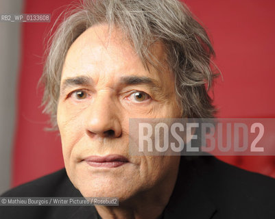 Yves Simon. .copyright©Mathieu Bourgois/Writer Pictures/Rosebud2