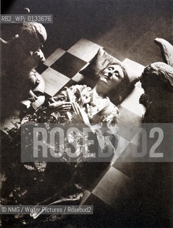 Edith Sitwell by Cecil Beaton.Copyright©NMG/Writer Pictures/Rosebud2