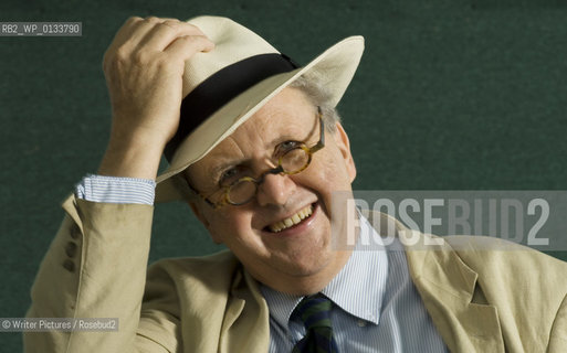 Alexander McCall Smith ,novelist. CREDIT Geraint Lewis
©Writer Pictures/Rosebud2