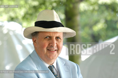 Internationally acclaimed Scottish writer Alexander McCall Smith (author of the No 1 Ladies detective agency) at the Edinburgh International Book Festival 2003...McCall Smith has also been for a long time professor of medical law at the University of Edinburgh, and advisor to the UNESCO and the British Government on bioethics.)..Copyright©Pascal saez.Pascal Saez/Writer Pictures/Rosebud2