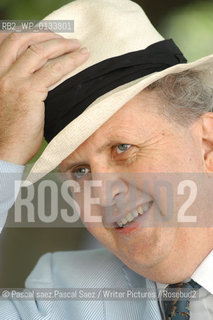 Internationally acclaimed Scottish writer Alexander McCall Smith (author of the No 1 Ladies detective agency) at the Edinburgh International Book Festival 2003...McCall Smith has also been for a long time professor of medical law at the University of Edinburgh, and advisor to the UNESCO and the British Government on bioethics.)..Copyright©Pascal saez.Pascal Saez/Writer Pictures/Rosebud2