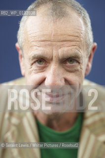 Arthur Smith, Comic , Broadcaster , Playwright and Writer at The Edinburgh International Book Festival 2009..Copyright©Geraint Lewis/Writer Pictures/Rosebud2
