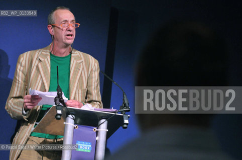 Arthur Smith..copyright©Pascal Saez/Writer Pictures/Rosebud2