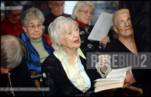 Bob Smith, who lectures on Shakespeare at the 92nd Street Y in  New York City..He is pictured here in his Wednesday afternoon class which is attended by people in age ranges from 60 to 102 ..copyright©Lisa Carpenter/Writer Pictures/Rosebud2