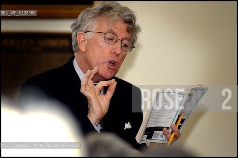 Bob Smith, who lectures on Shakespeare at the 92nd Street Y in  New York City..He is pictured here in his Wednesday afternoon class which is attended by people in age ranges from 60 to 102 ..copyright©Lisa Carpenter/Writer Pictures/Rosebud2