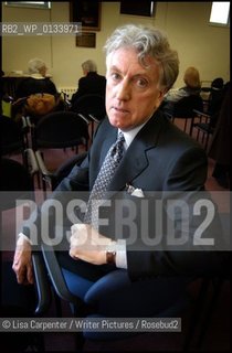 Bob Smith, who lectures on Shakespeare at the 92nd Street Y in  New York City..He is pictured here in his Wednesday afternoon class which is attended by people in age ranges from 60 to 102 ..copyright©Lisa Carpenter/Writer Pictures/Rosebud2