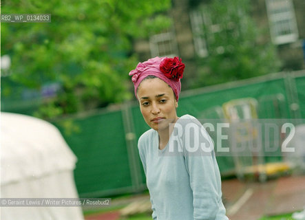 Author Zadie Smith at the Edinburgh International Book Festival 2002....Copyright©Geraint Lewis/Writer Pictures/Rosebud2