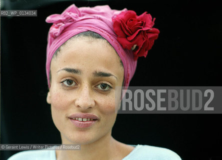 Author Zadie Smith at the Edinburgh International Book Festival 2002....Copyright©Geraint Lewis/Writer Pictures/Rosebud2