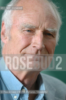 Writer, historian and TV presenter Peter Snow at the Edinburgh International Book Festival 2007. ..Copyright©Pascal Saez/Writer Pictures/Rosebud2