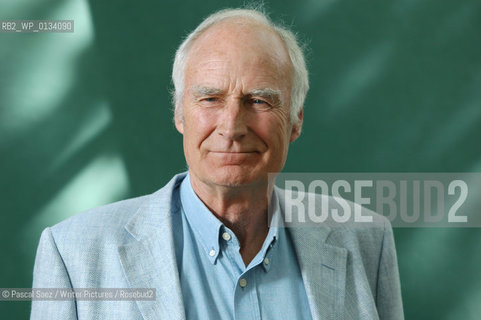Writer, historian and TV presenter Peter Snow at the Edinburgh International Book Festival 2007. ..Copyright©Pascal Saez/Writer Pictures/Rosebud2