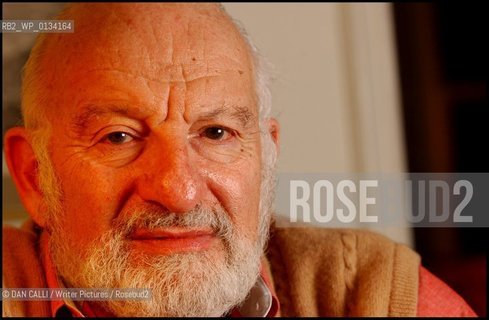 Picture by ©DAN CALLISTER.Richard Sonnenfeldt at home January 02, 2003 who served indictment papers to Adolph Hitlers second in command Rudolph Hess and others for war crimes at the Nuremburg trials in 1945..©DAN CALLI/Writer Pictures/Rosebud2