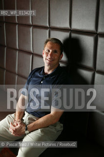 22 August 2004 - Edinburgh, UK - Scottish writer Dame Muriel Spark, author of novels such as The Prime Of Miss Jean Brodie and  The Ballad of Peckham Rye , at the Edinburgh International Book Festival..©.Pascal Saez/Writer Pictures/Rosebud2