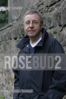 Playwright, poet, short story writer and novelist, Alan Spence, Edinburgh - 15 Jun 2007.© photograph by Tina Norris
©Writer Pictures/Rosebud2