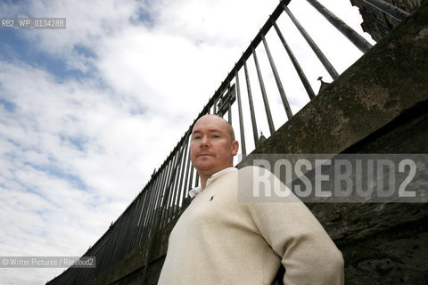  AWARD-WINNING PLAYWRIGHT GREGORY BURKE. AUTHOR OF GAGARIN WAY AND BLACK WATCH. EDINBURGH. 13 Jun 2007.© photograph by Tina Norris Tel: + 44 (0) 777 559 3830
©Writer Pictures/Rosebud2