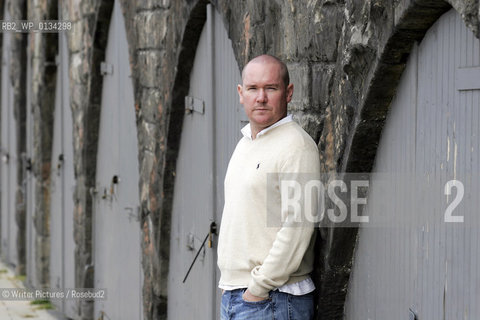  AWARD-WINNING PLAYWRIGHT GREGORY BURKE. AUTHOR OF GAGARIN WAY AND BLACK WATCH. EDINBURGH. 13 Jun 2007.© photograph by Tina Norris Tel: + 44 (0) 777 559 3830
©Writer Pictures/Rosebud2