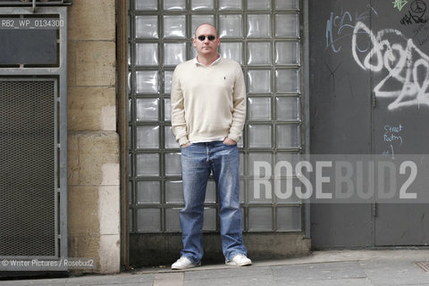  AWARD-WINNING PLAYWRIGHT GREGORY BURKE. AUTHOR OF GAGARIN WAY AND BLACK WATCH. EDINBURGH. 13 Jun 2007.© photograph by Tina Norris Tel: + 44 (0) 777 559 3830
©Writer Pictures/Rosebud2