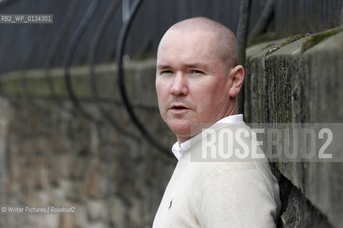  AWARD-WINNING PLAYWRIGHT GREGORY BURKE. AUTHOR OF GAGARIN WAY AND BLACK WATCH. EDINBURGH. 13 Jun 2007.© photograph by Tina Norris Tel: + 44 (0) 777 559 3830
©Writer Pictures/Rosebud2