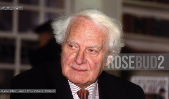 Sir Stephen Spender CBE, (February 28, 1909, London – July 16, 1995) was an English poet, novelist and essayist..Copyright©Anne-Katrin Purkiss/Writer Pictures/Rosebud2