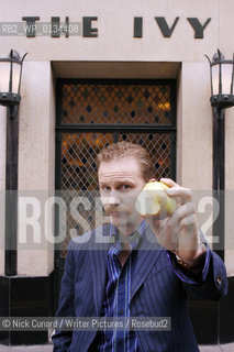 Morgan Spurlock, writer and director of supersize me ..copyright©Nick Cunard/Writer Pictures/Rosebud2