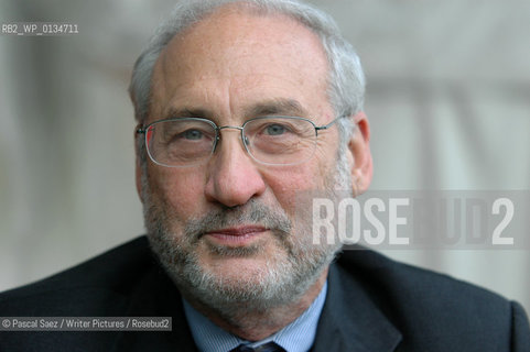 American former vice-president of the World Bank, Nobel Prize-winning economist and writer Joseph E Stiglitz at the Edinburgh International Book Festival. ..Copyright©Pascal Saez/Writer Pictures/Rosebud2