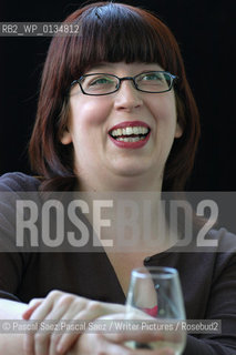 Scottish writer Zoe Strachan, author of Spin Cycle at the Edinburgh International Book Festival 2004..Copyright©Pascal Saez.Pascal Saez/Writer Pictures/Rosebud2