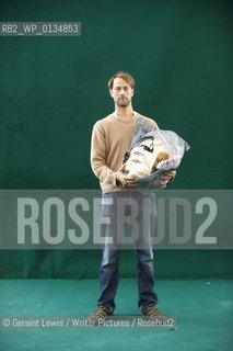 Tristram Stuart, English Hotorian and writer about the enviroment and the waste of food in the West at The Edinburgh International Book Festival 2009..copyright©Geraint Lewis/Writer Pictures/Rosebud2