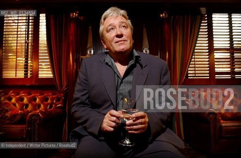 John Sullivan  Author of Only fools and horses Nov 2001..copyright©Independent/Writer Pictures/Rosebud2