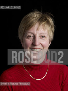 Julie Summers,writer,auth©Writer Pictures/Rosebud2