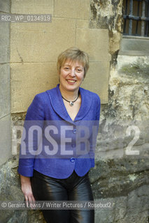 Julie Summers ,author and historian at the Oxford Literary Festival at Christchurch College Oxford. The writer of Stranger in the House,Womens Stories of Men Returning from the War...copyright©Geraint Lewis/Writer Pictures/Rosebud2