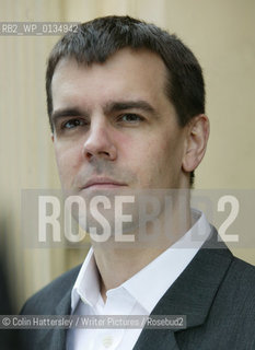 Sundial Scottish Arts Council Book of the Year Award..Overall Winner Edwin Morgan pictured with ceremony host Rory Bremner at Melrose Abbey in the Scottish Borders. The event was held at the Borders Book Festival.also in this picture: l-r Jane McKee (first book prize), Ali Smith (fiction), Alastair Moffat (Borders Book Festival)..copyright©Colin Hattersley/Writer Pictures/Rosebud2
