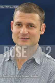 William Sutcliffe at The Edinburgh International Book Festival..Copyright©Pascal Saez/Writer Pictures/Rosebud2