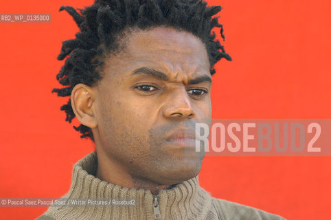 Scottish writer Luke Sutherland, author of Venus as a Boy, at the Edinburgh International Book Festival 2004..Copyright©Pascal Saez.Pascal Saez/Writer Pictures/Rosebud2