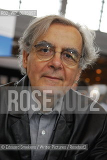 Image ID:  .Bernard Pivot.Paris Bookfair 2007 .Writer of Dictionnaire amoureux du vin..Copyright©Edouard Smekens/Writer Pictures/Rosebud2