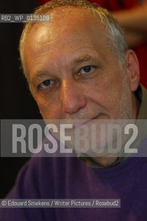Image ID:  .François Berléand, « Le fils de lHomme invisible.Paris Bookfair 2007 .Writer of Le fils de lHomme invisible..Copyright©Edouard Smekens/Writer Pictures/Rosebud2