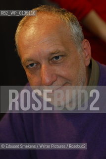 Image ID:  .François Berléand, « Le fils de lHomme invisible.Paris Bookfair 2007 .Writer of Le fils de lHomme invisible..Copyright©Edouard Smekens/Writer Pictures/Rosebud2