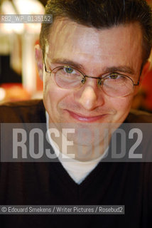 Image ID: .Denis Falque.Paris Bookfair 2007 .Writer of  Le Triangle Secret  ..Copyright©Edouard Smekens/Writer Pictures/Rosebud2
