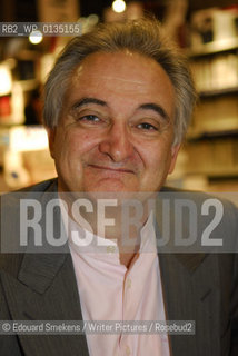Image ID: .Jacques Attali.Paris Bookfair 2007 .Writer of  Une breve histoire de lavenir  ..Copyright©Edouard Smekens/Writer Pictures/Rosebud2