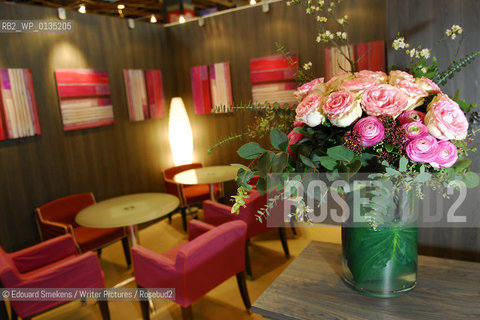 Image ID: ..Paris Bookfair 2007 Ambiance Stand..Copyright©Edouard Smekens/Writer Pictures/Rosebud2