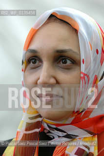  Sudanese writer Leila Aboulela, author of the novel Minaret, at the Edinburgh International Book Festival 2005..Copyright©Pascal Saez.Pascal Saez/Writer Pictures/Rosebud2