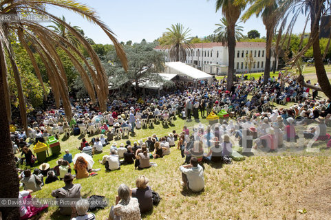 Writers Week in Adelaide 2010..Copyright©David Mariuz/Writer Pictures/Rosebud2