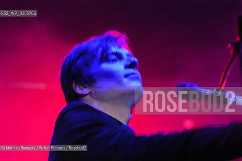 AIR in concert in Paris                       ..Copyright©Mathieu Bourgois/Writer Pictures/Rosebud2