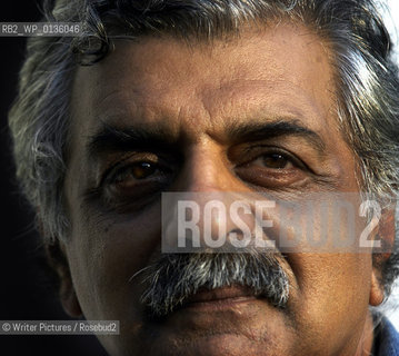 
©Writer Pictures/Rosebud2