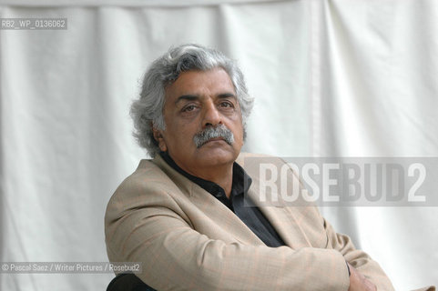 Pakistani born British writer Tariq Ali at the Edinburgh International Book Festival 2003. He is also a historian, political polemicist and anti-war activist...Copyright©Pascal Saez/Writer Pictures/Rosebud2