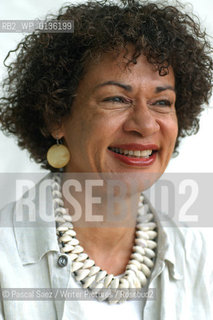 15 August 20004 - Edinburgh, UK - American writer, director and screenwriter Candace Allen at the Edinburgh International Book Festival. Candace Allen was the first African-American female member of the Directors Guild of America..©Pascal Saez/Writer Pictures/Rosebud2