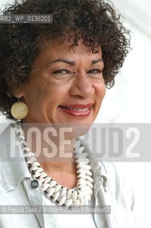 15 August 20004 - Edinburgh, UK - American writer, director and screenwriter Candace Allen at the Edinburgh International Book Festival. Candace Allen was the first African-American female member of the Directors Guild of America..©Pascal Saez/Writer Pictures/Rosebud2