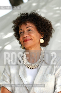 15 August 20004 - Edinburgh, UK - American writer, director and screenwriter Candace Allen at the Edinburgh International Book Festival. Candace Allen was the first African-American female member of the Directors Guild of America..©Pascal Saez/Writer Pictures/Rosebud2