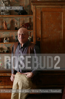 Iranian-born american writer and journalist Reza Aslan, specialist in religions, and author of No God but God, a book about Islam..Here at the Edinburgh International Book Festival 2005..Copyright©Pascal Saez.Pascal Saez/Writer Pictures/Rosebud2