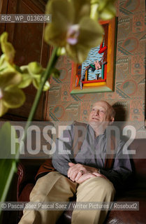 Iranian-born american writer and journalist Reza Aslan, specialist in religions, and author of No God but God, a book about Islam..Here at the Edinburgh International Book Festival 2005..Copyright©Pascal Saez.Pascal Saez/Writer Pictures/Rosebud2