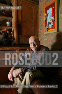 Iranian-born american writer and journalist Reza Aslan, specialist in religions, and author of No God but God, a book about Islam..Here at the Edinburgh International Book Festival 2005..Copyright©Pascal Saez.Pascal Saez/Writer Pictures/Rosebud2